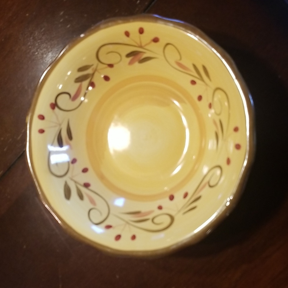 Home Trends Pasta Bowl